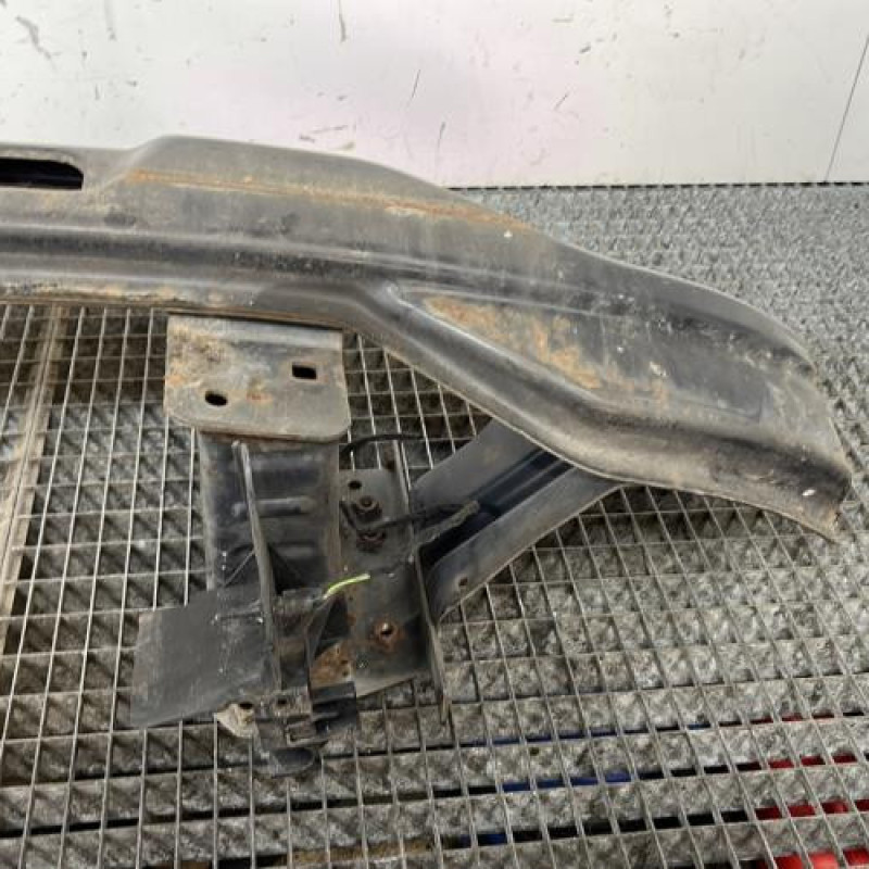 Renfort pare choc avant (traverse) MERCEDES VITO 639 Photo n°3