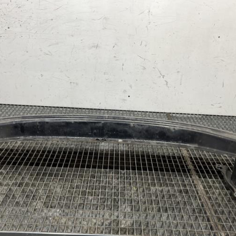 Renfort pare choc avant (traverse) VOLKSWAGEN GOLF 5 Photo n°1