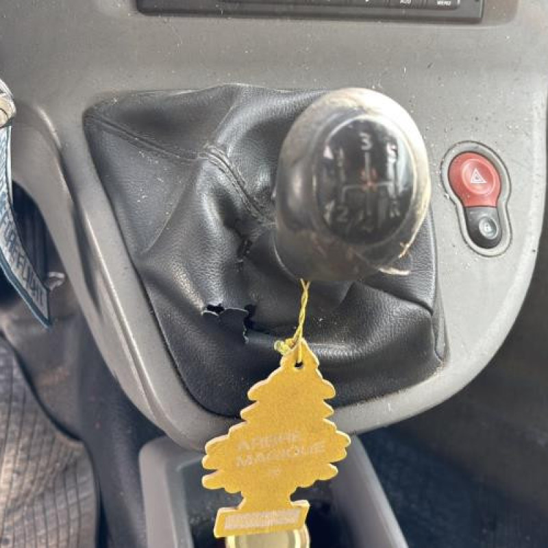 Reservoir essence RENAULT KANGOO 2 Photo n°18