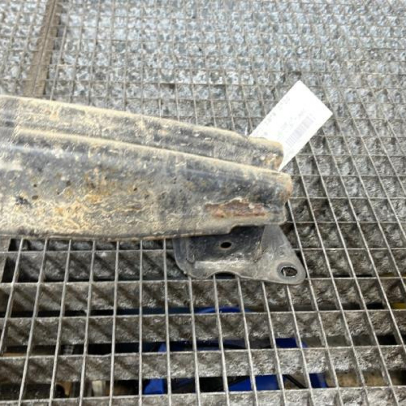 Renfort pare choc arriere (traverse) VOLKSWAGEN GOLF 6 Photo n°3