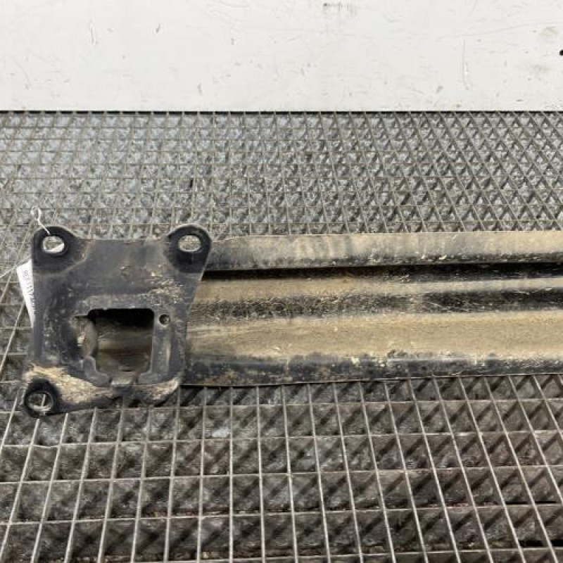 Renfort pare choc arriere (traverse) VOLKSWAGEN GOLF 6 Photo n°5