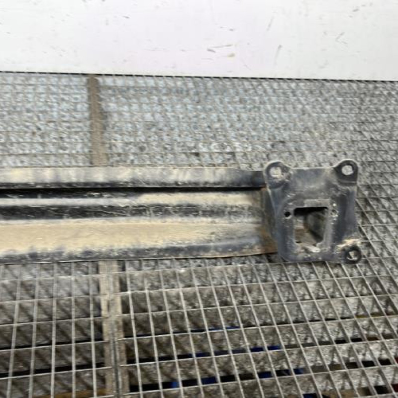 Renfort pare choc arriere (traverse) VOLKSWAGEN GOLF 6 Photo n°6