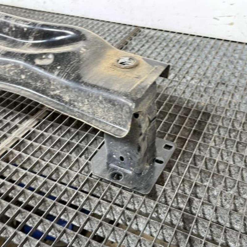 Renfort pare choc arriere (traverse) RENAULT KADJAR Photo n°3