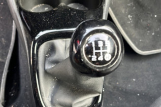 PEUGEOT 108 1.2 VTI - 12V