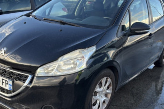 PEUGEOT 208 1 PHASE 1 1.4 HDI - 8V TURBO Photo n°1