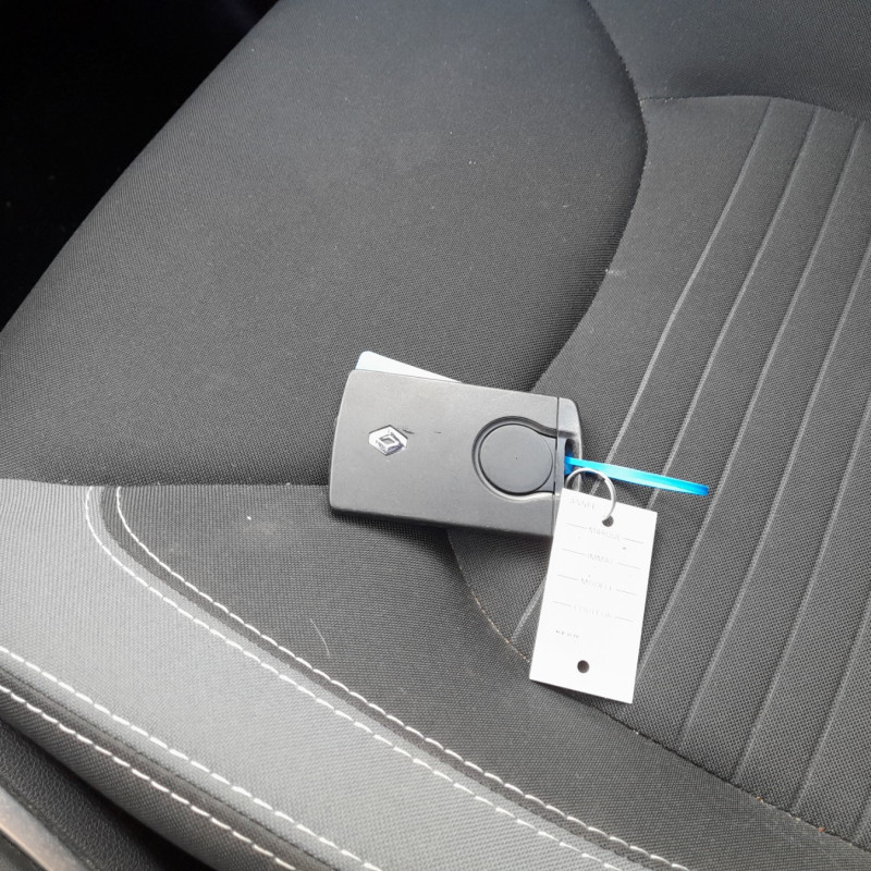 RENAULT CLIO 4 PHASE 1 0.9i - 12V TURBO TCE 90 Photo n°10