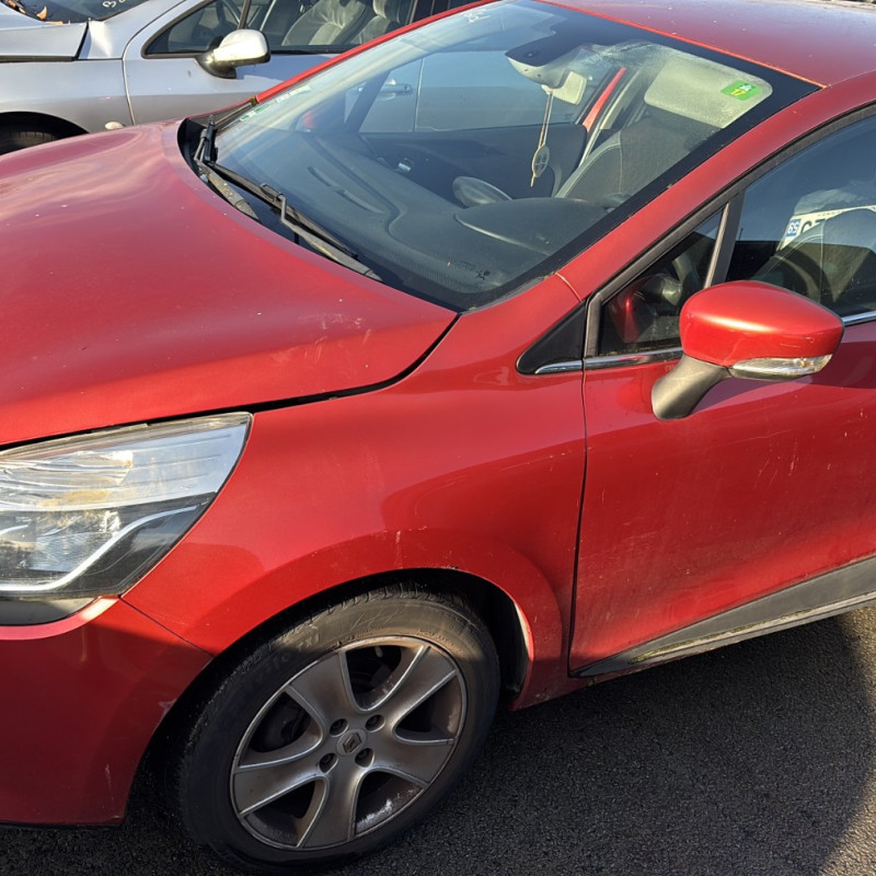 RENAULT CLIO 4 PHASE 1 0.9i - 12V TURBO TCE 90 Photo n°11