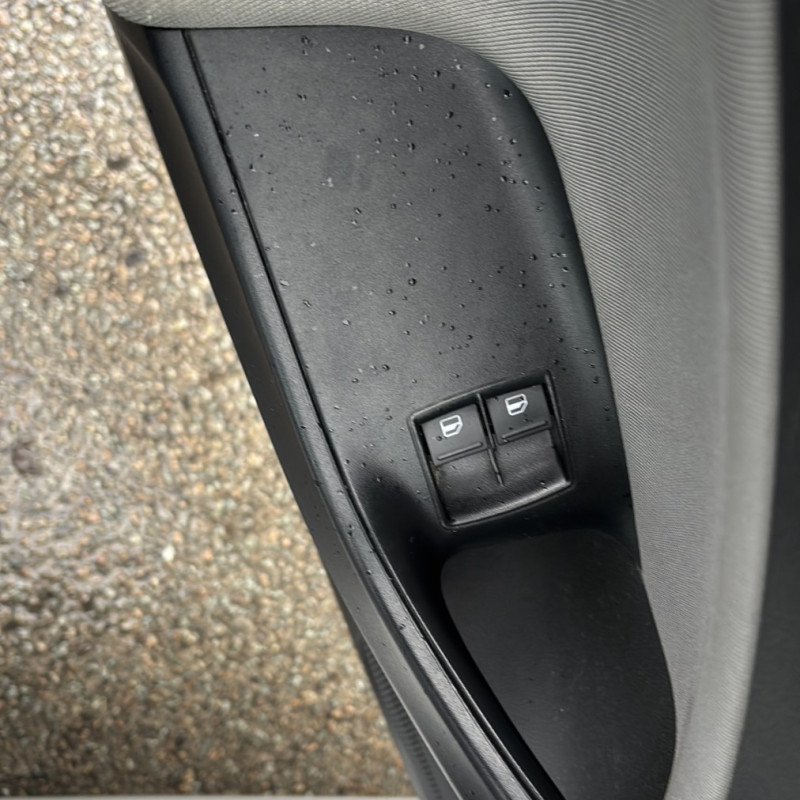 SEAT IBIZA 4 PHASE 3 1.0 MPI - 12V Photo n°21