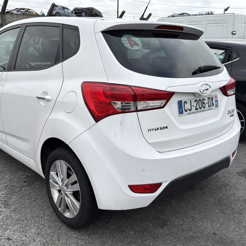HYUNDAI IX 20 PHASE 2 1.6 CRDI - 16V TURBO Photo n°4