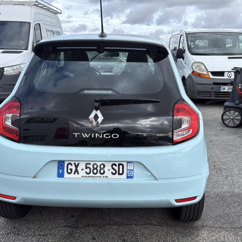RENAULT TWINGO 3 PHASE 2 ZE Photo n°5