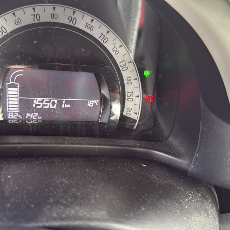 RENAULT TWINGO 3 PHASE 2 ZE Photo n°16