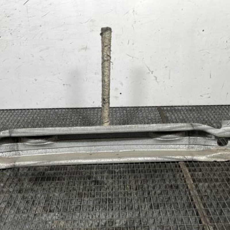 Renfort pare choc avant (traverse) AUDI A6 3 Photo n°4