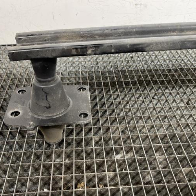 Renfort pare choc avant (traverse) CITROEN DS5 Photo n°2