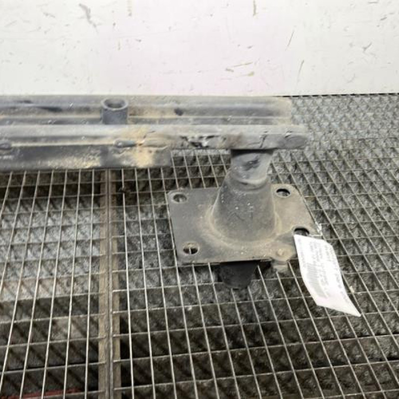 Renfort pare choc avant (traverse) CITROEN DS5 Photo n°3