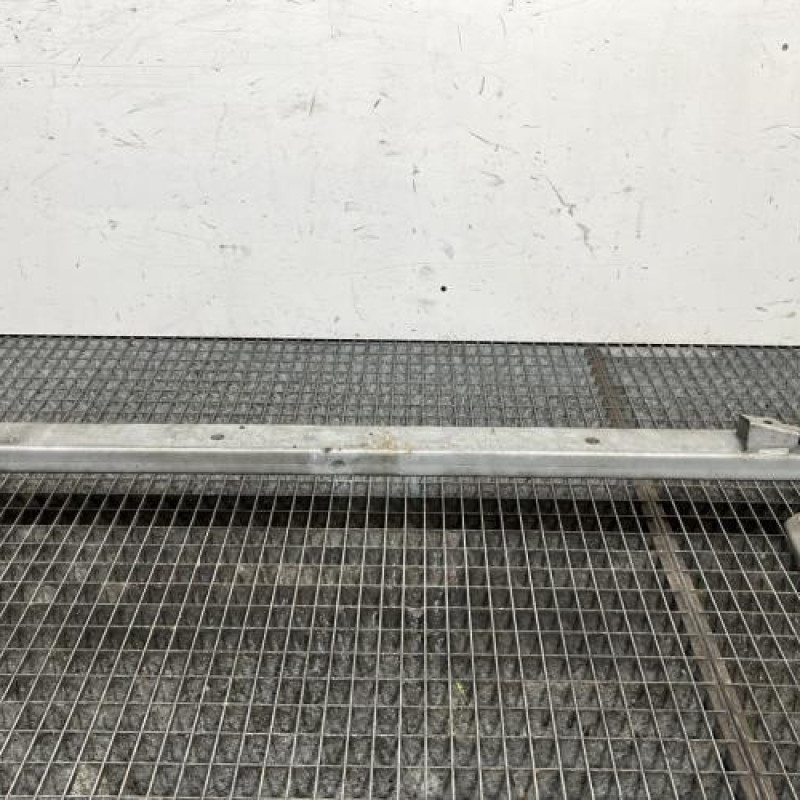 Renfort pare choc avant (traverse) NISSAN MICRA 3 Photo n°1