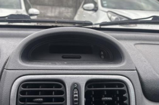 Reservoir essence RENAULT CLIO 2