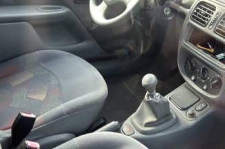 Reservoir essence RENAULT CLIO 2