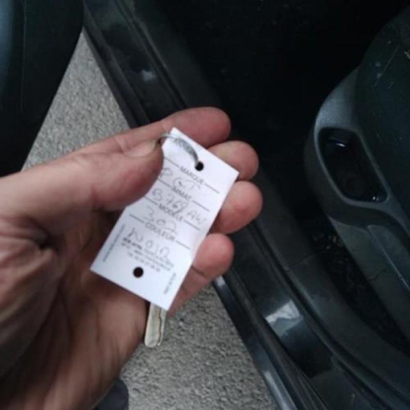 Renfort pare choc avant (traverse) PEUGEOT 307 Photo n°8