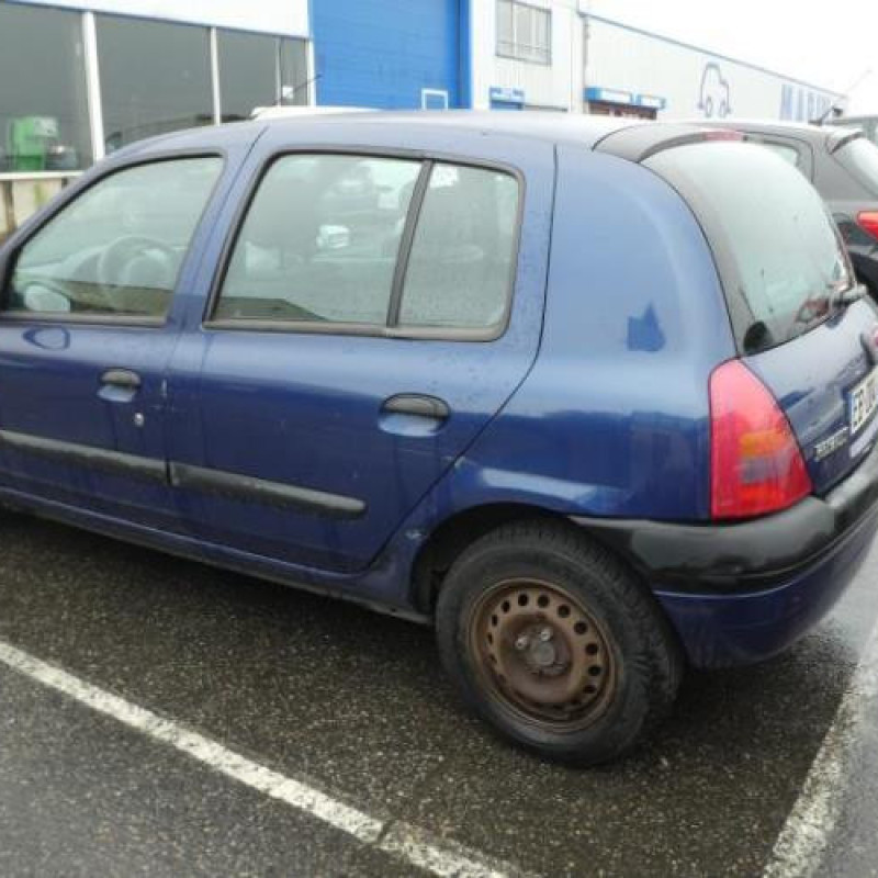 Reservoir essence RENAULT CLIO 2 Photo n°1