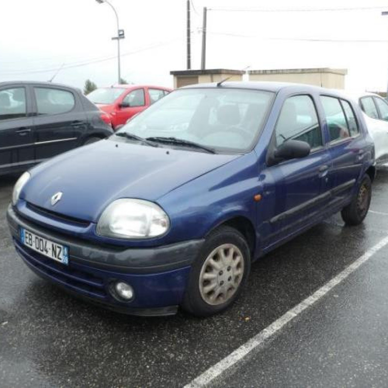 Reservoir essence RENAULT CLIO 2 Photo n°13