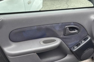 Catalyseur (echappement) RENAULT CLIO 2