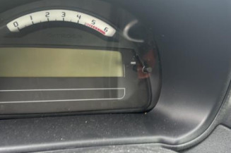 Reservoir essence CITROEN C2