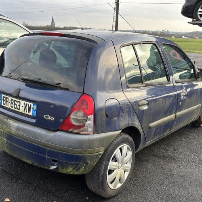 Reservoir essence RENAULT CLIO 2 Photo n°3