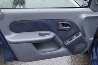 Reservoir essence RENAULT CLIO 2