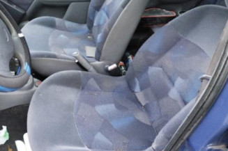 Reservoir essence RENAULT CLIO 2