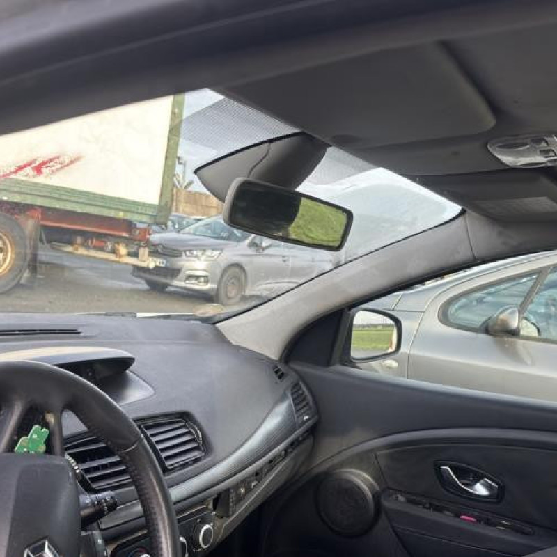 Reservoir essence RENAULT MEGANE 3 Photo n°12