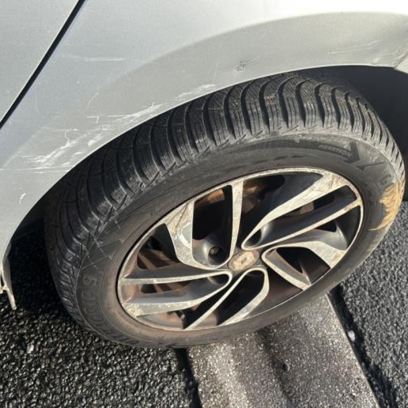 Reservoir essence RENAULT MEGANE 3 Photo n°18