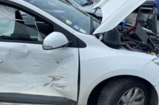 Feu arriere stop central RENAULT MEGANE 3