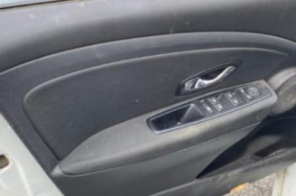 Amortisseur avant gauche RENAULT MEGANE 3