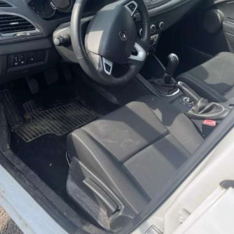 Pompe lave glace avant RENAULT MEGANE 3 Photo n°5