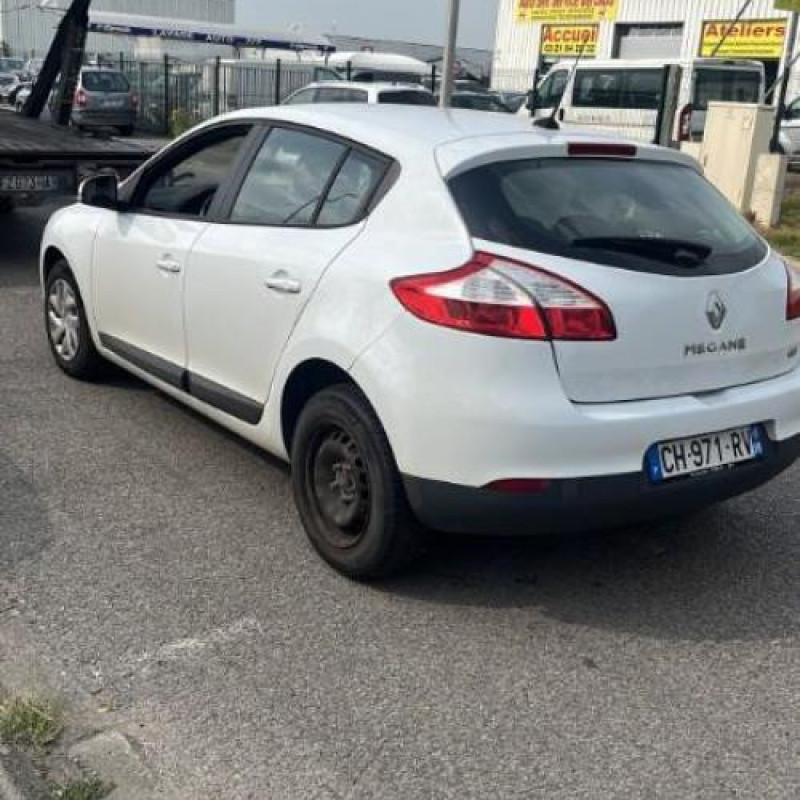 Ressort de suspension arriere droit RENAULT MEGANE 3 Photo n°4