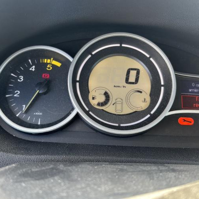 Reservoir essence RENAULT MEGANE 3 Photo n°20