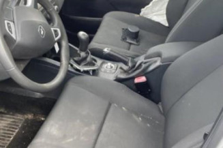 Poignee porte arriere droit RENAULT MEGANE 3