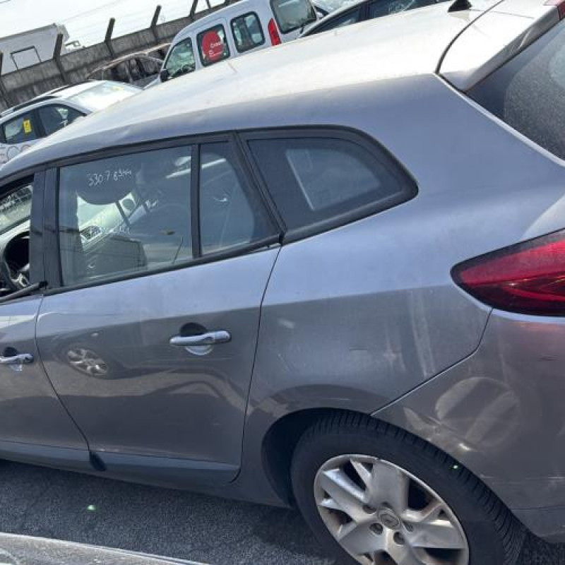 Ressort de suspension arriere gauche RENAULT MEGANE 3 Photo n°7