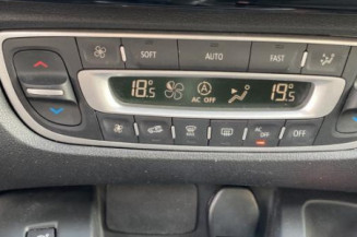 Reservoir essence RENAULT SCENIC 3