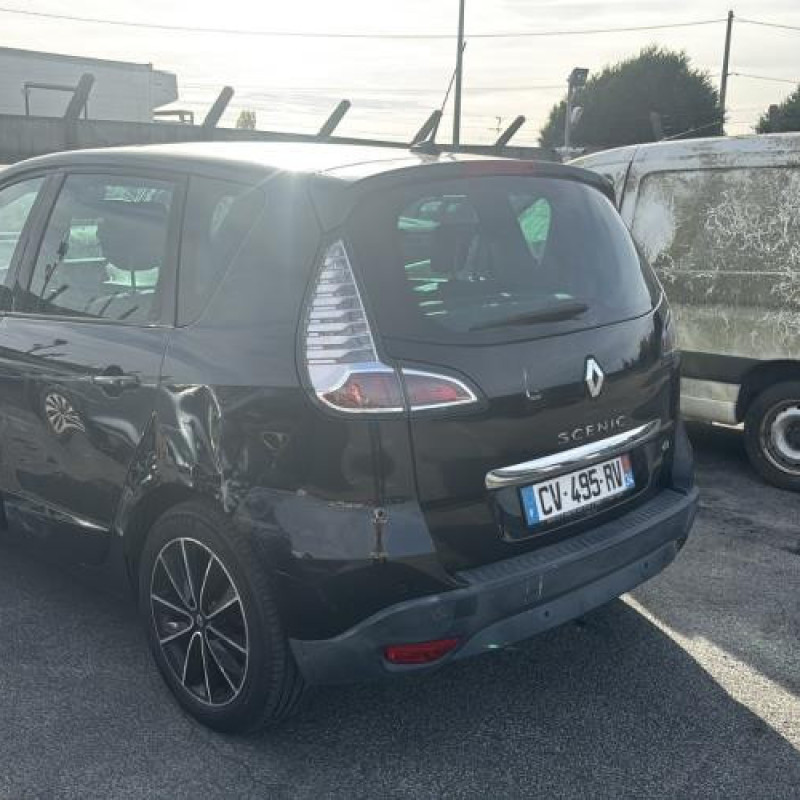 Reservoir essence RENAULT SCENIC 3 Photo n°15