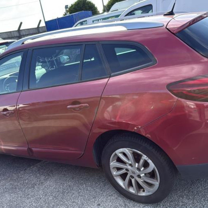 Ressort de suspension arriere gauche RENAULT MEGANE 3 Photo n°7