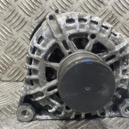 Alternateur PEUGEOT 208 1 Photo n°1