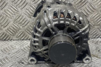 Alternateur PEUGEOT 208 1 Photo n°1