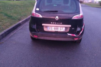 Aile avant droit RENAULT SCENIC 3