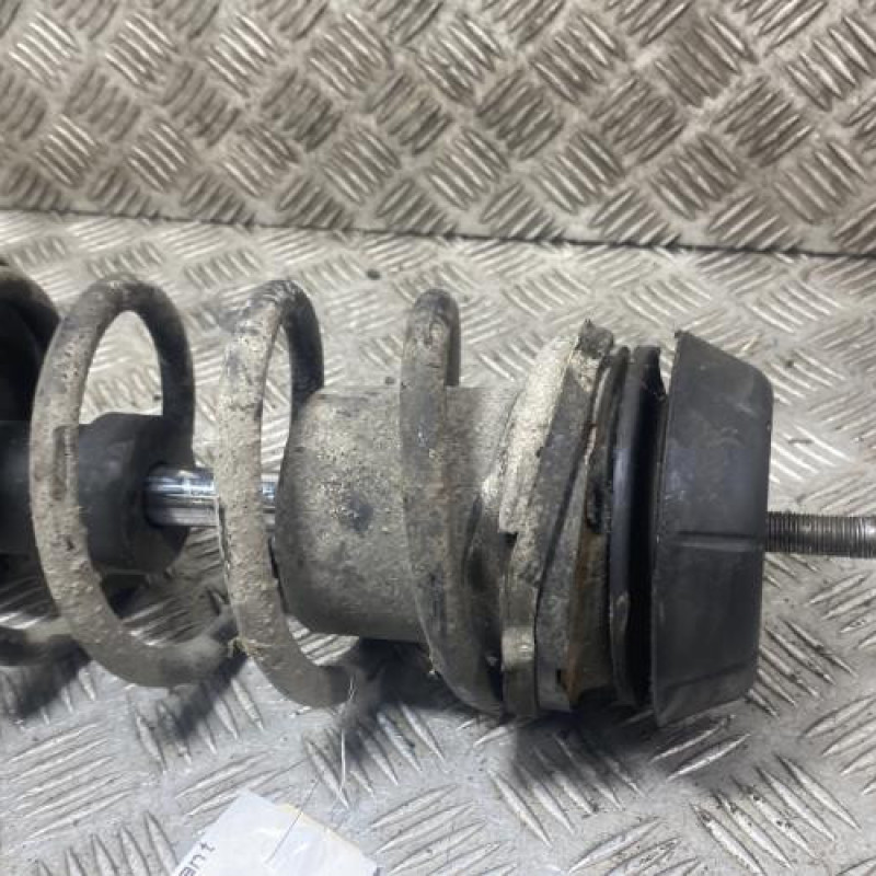 Amortisseur avant droit OPEL TIGRA 2 Photo n°4