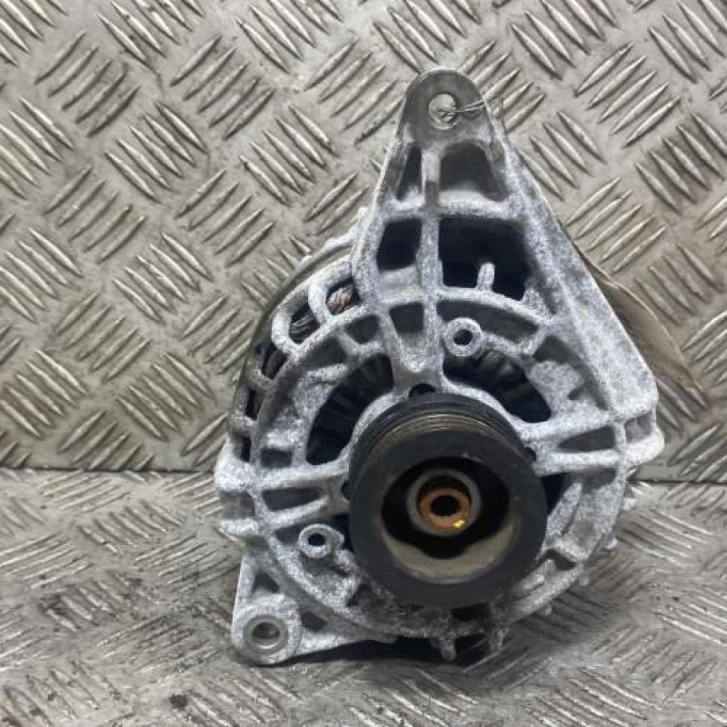 Alternateur MERCEDES CLASSE A 176 Photo n°1