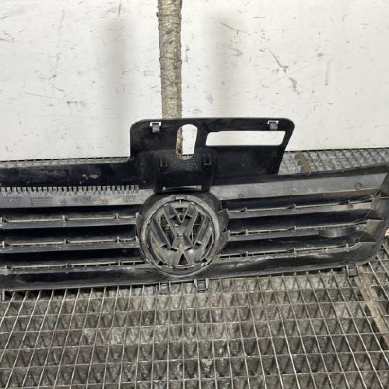 Calandre VOLKSWAGEN POLO 4 Photo n°4