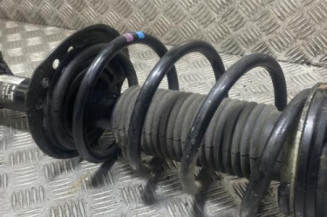 Amortisseur avant droit NISSAN QASHQAI 1