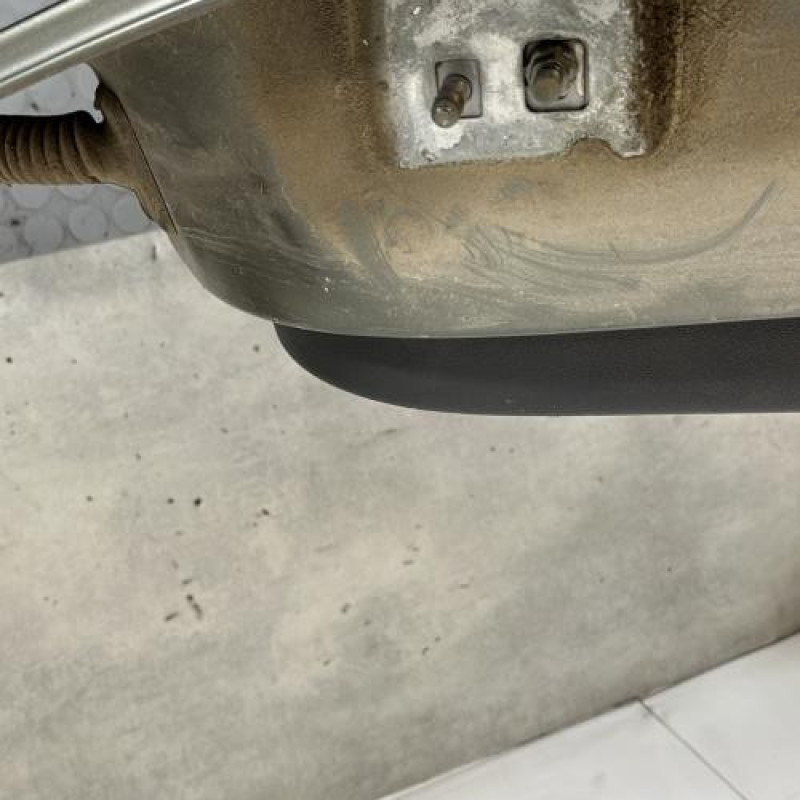 Porte arriere droit RENAULT CLIO 3 Photo n°4