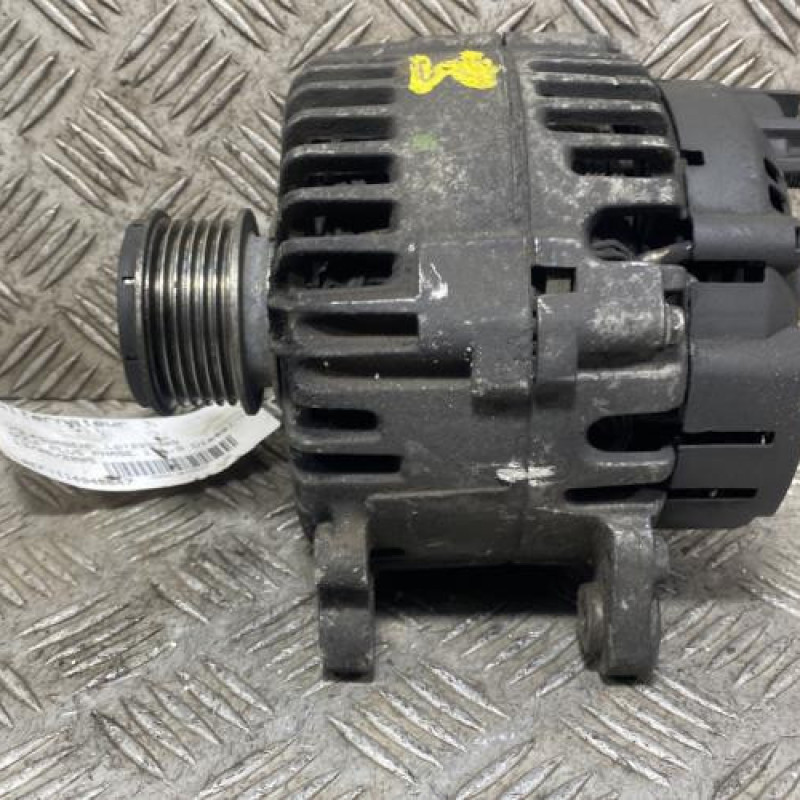 Alternateur VOLKSWAGEN GOLF PLUS Photo n°2